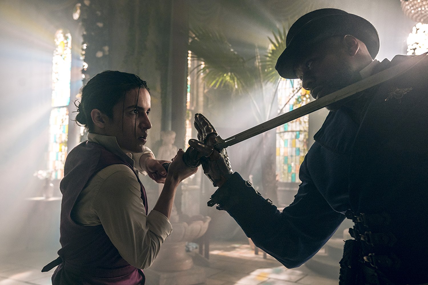 Sherman Augustus and Aramis Knight in Into the Badlands
